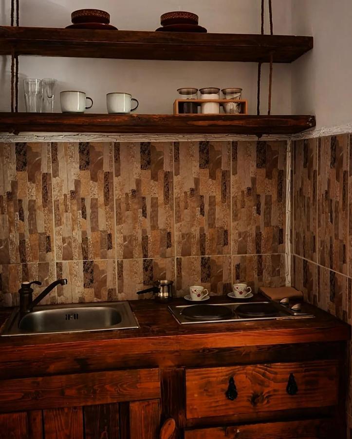 Dembelija Rooms Virpazar Exterior photo