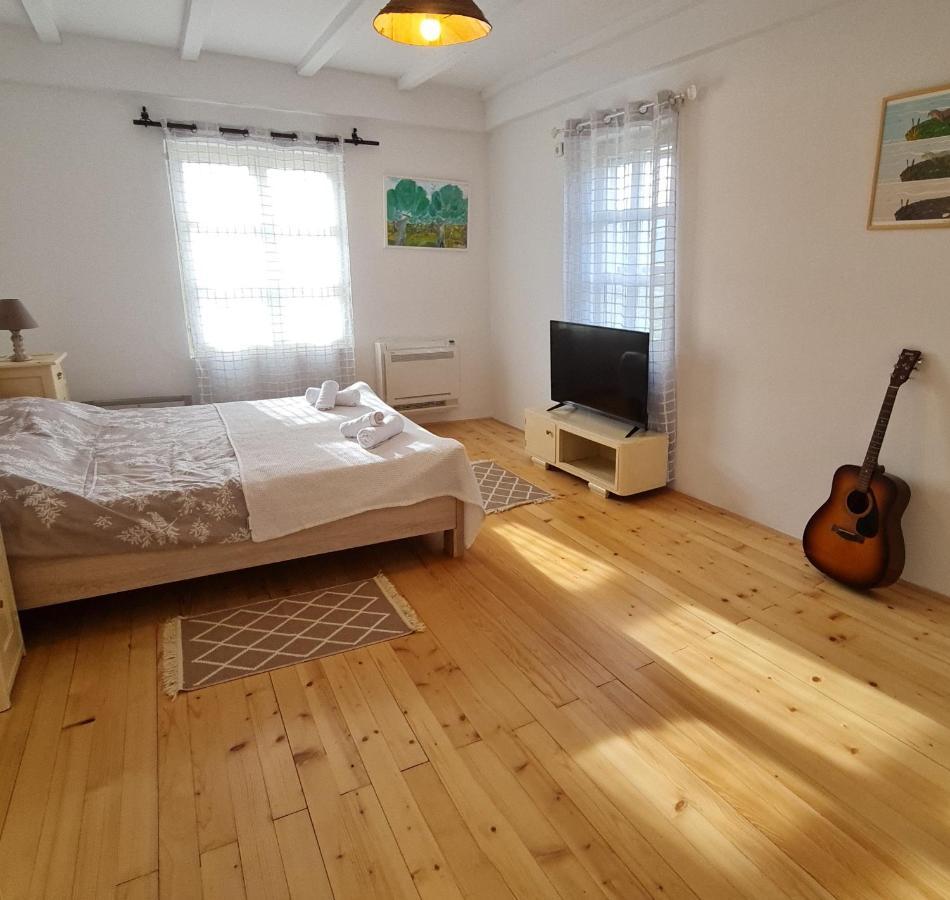 Dembelija Rooms Virpazar Exterior photo
