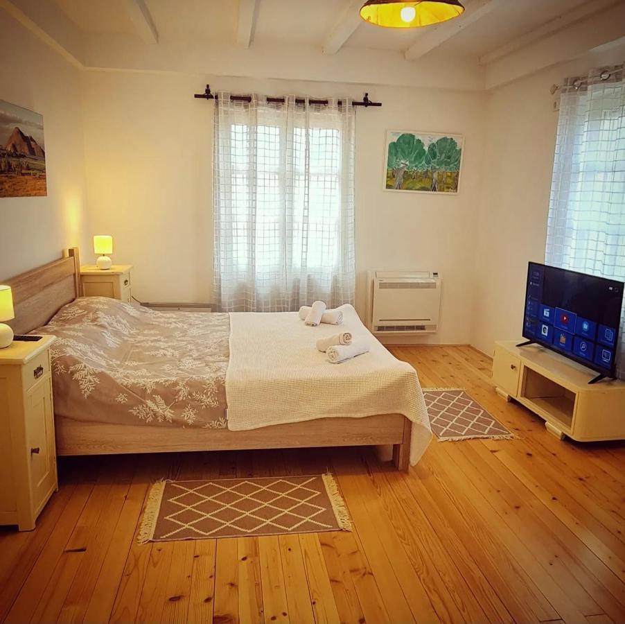 Dembelija Rooms Virpazar Exterior photo